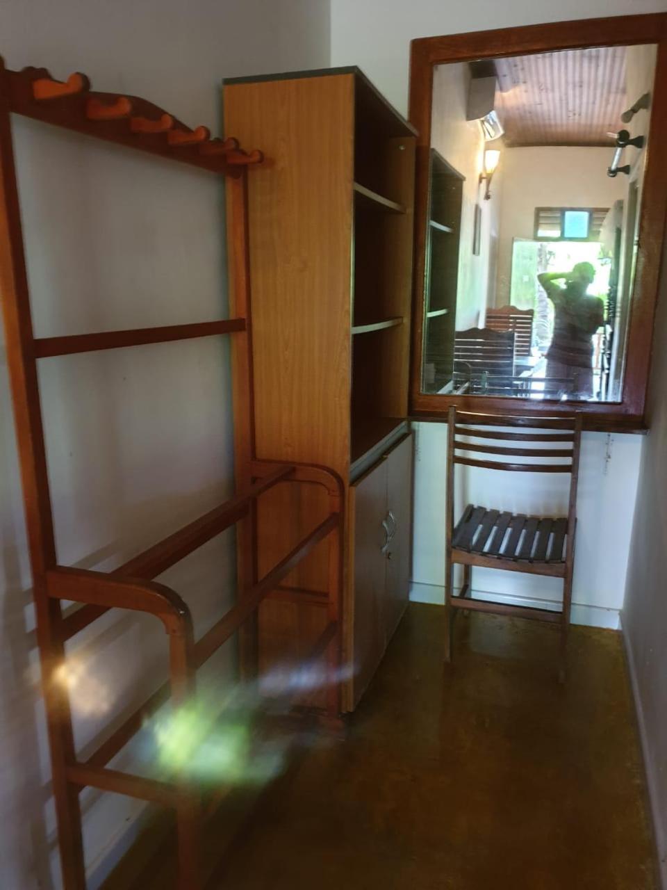 Gems Garden Guest House Тангалла Экстерьер фото